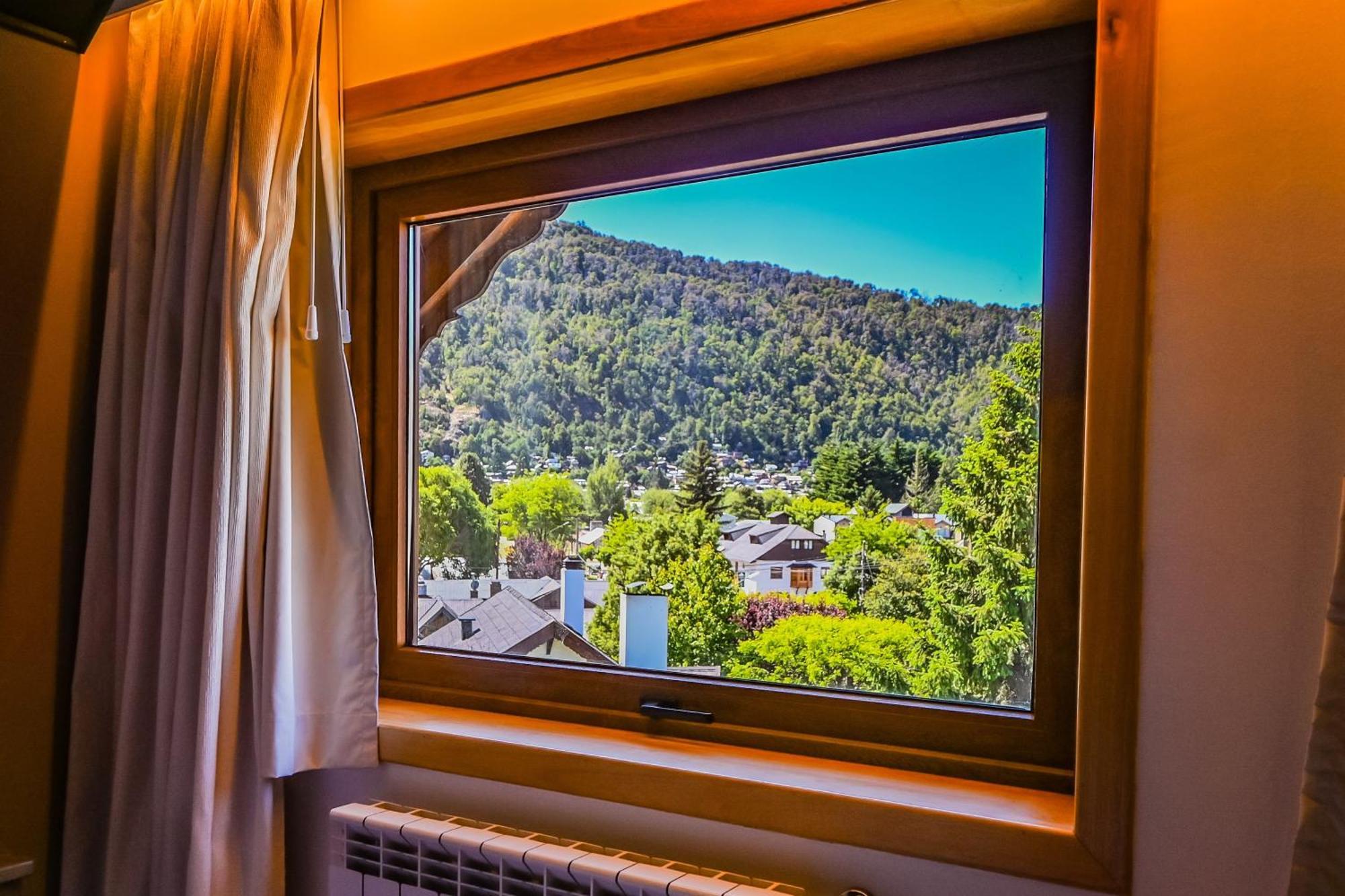 Hotel & Spa La Cheminee Сан-Мартин-де-лос-Андес Экстерьер фото